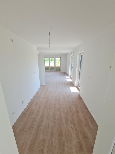 Exklusive 2,5-Zimmer-Wohnung mit Balkon in Aschheim